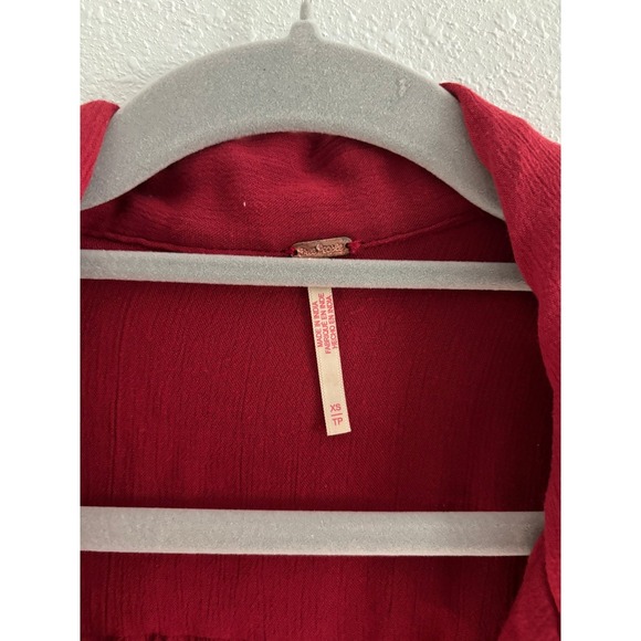 Free People Olivia Long Sleeve Top Womens XS Red Oversized Button Down Festive‎ - Picture 5 of 6